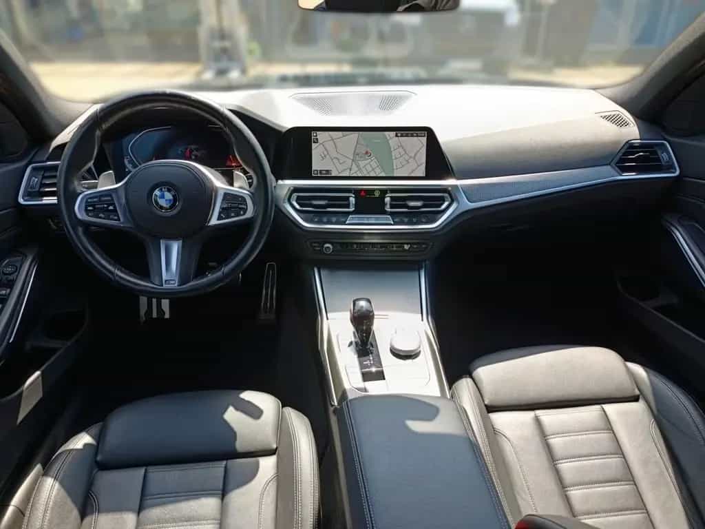 BMW 320 i xDrive Limousine+M SPORTPAKET+HEAD UP+18"AL 12/2021-photo-19