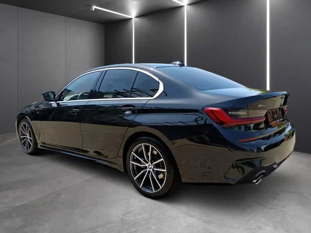 BMW 320 i xDrive Limousine+M SPORTPAKET+HEAD UP+18"AL 12/2021-photo-5