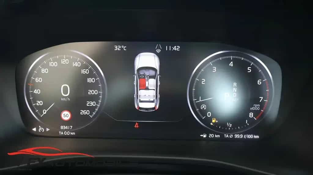Volvo XC40 Design AWD Allrad 8xBereift Navi Garantie! 03/2019-photo-20