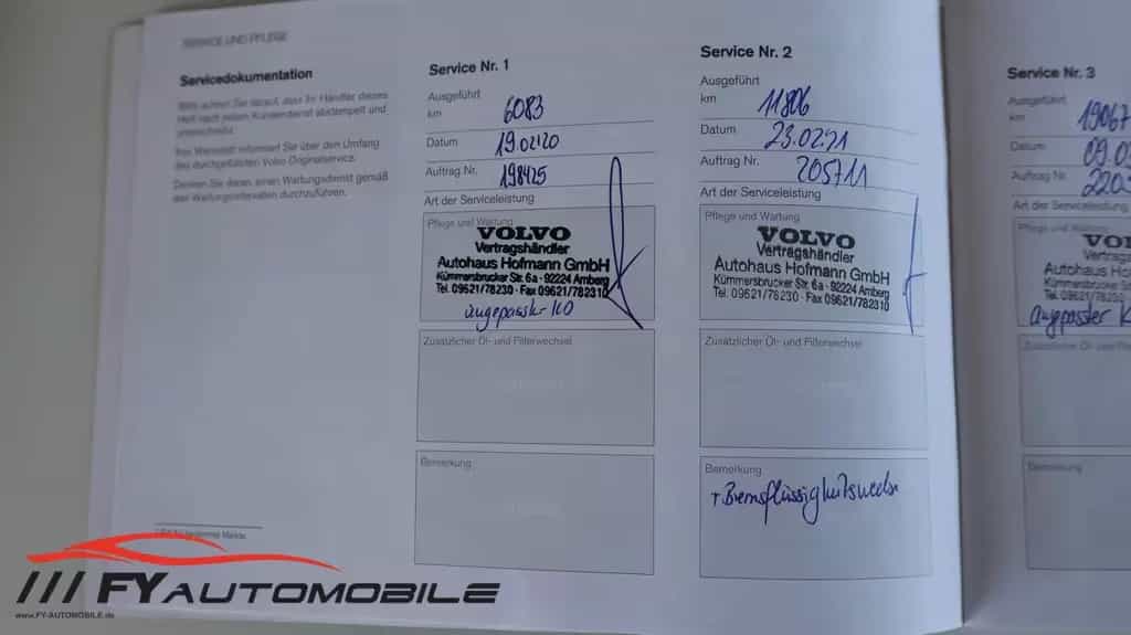 Volvo XC40 Design AWD Allrad 8xBereift Navi Garantie! 03/2019-photo-29