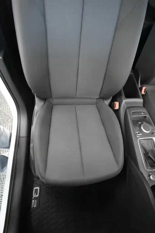 Audi Q2 quattro 1. Hand Tempomat 8x Alufelgen 05/2018-photo-12