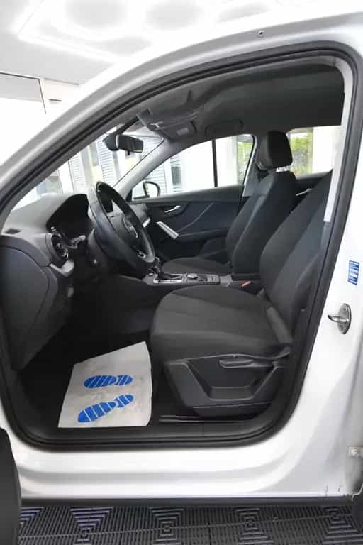 Audi Q2 quattro 1. Hand Tempomat 8x Alufelgen 05/2018-photo-18