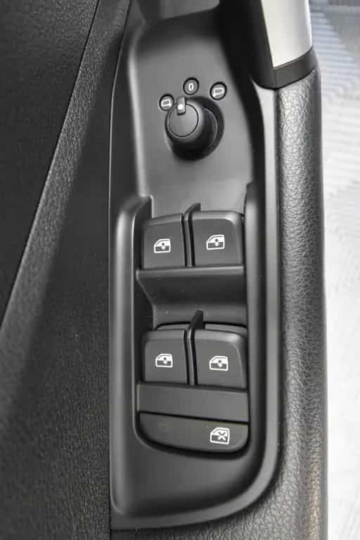Audi Q2 quattro 1. Hand Tempomat 8x Alufelgen 05/2018-photo-21