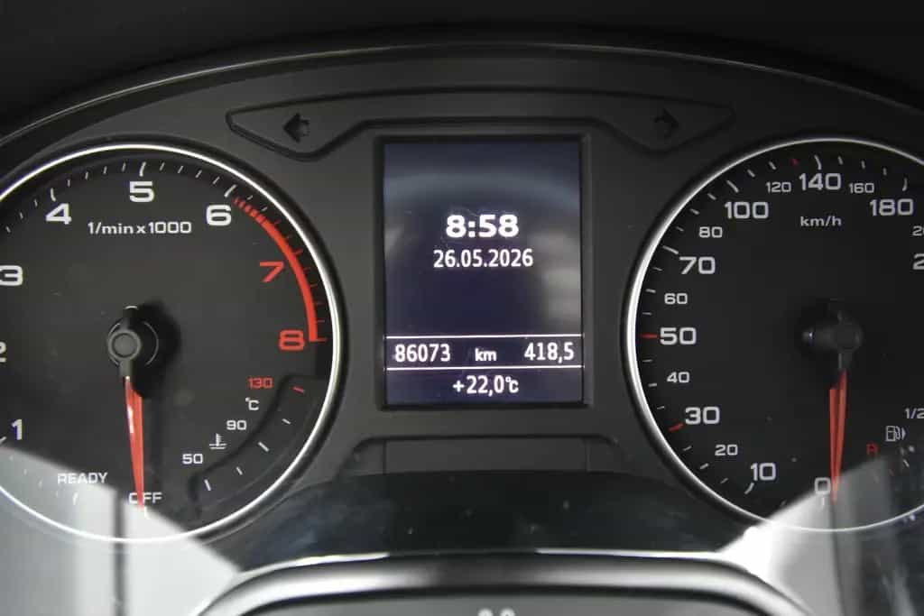 Audi Q2 quattro 1. Hand Tempomat 8x Alufelgen 05/2018-photo-23