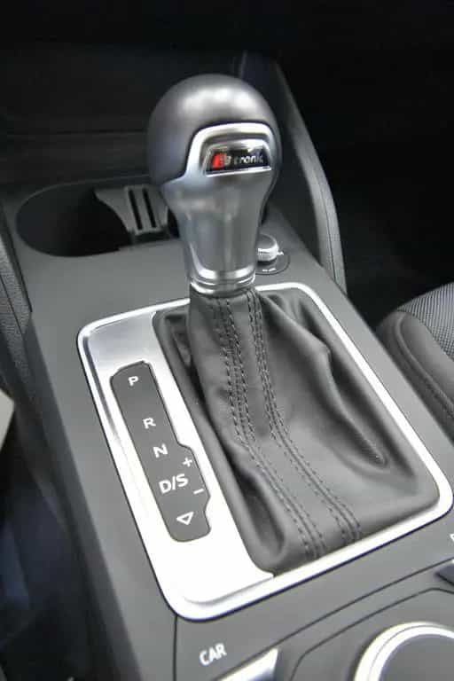 Audi Q2 quattro 1. Hand Tempomat 8x Alufelgen 05/2018-photo-25