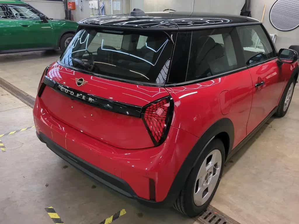 MINI Cooper C 11/2024-photo-12