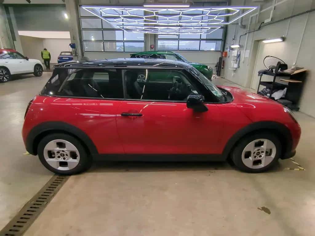 MINI Cooper C 11/2024-photo-8