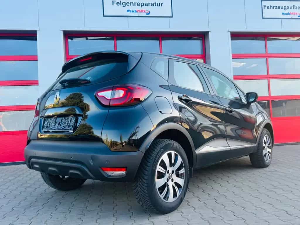 Renault Captur Experience Automatik/PDC/STARTSTOP/HU NEU 12/2017-photo-12