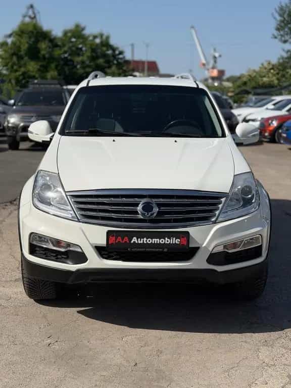 Ssangyong REXTON Rexton W Sapphire 4WD (7 Sitze) 05/2015-photo-1