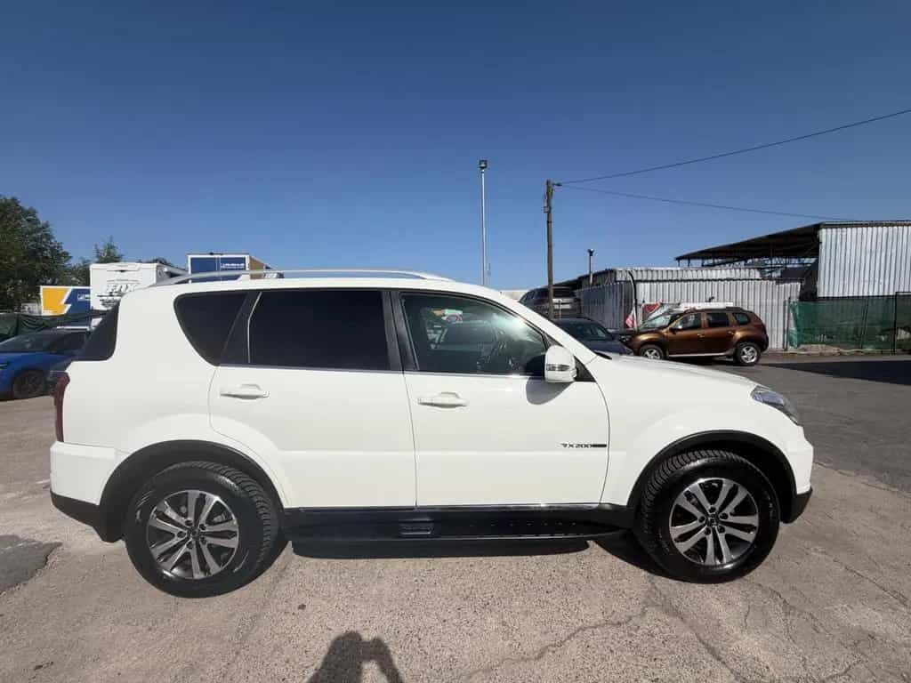 Ssangyong REXTON Rexton W Sapphire 4WD (7 Sitze) 05/2015-photo-14