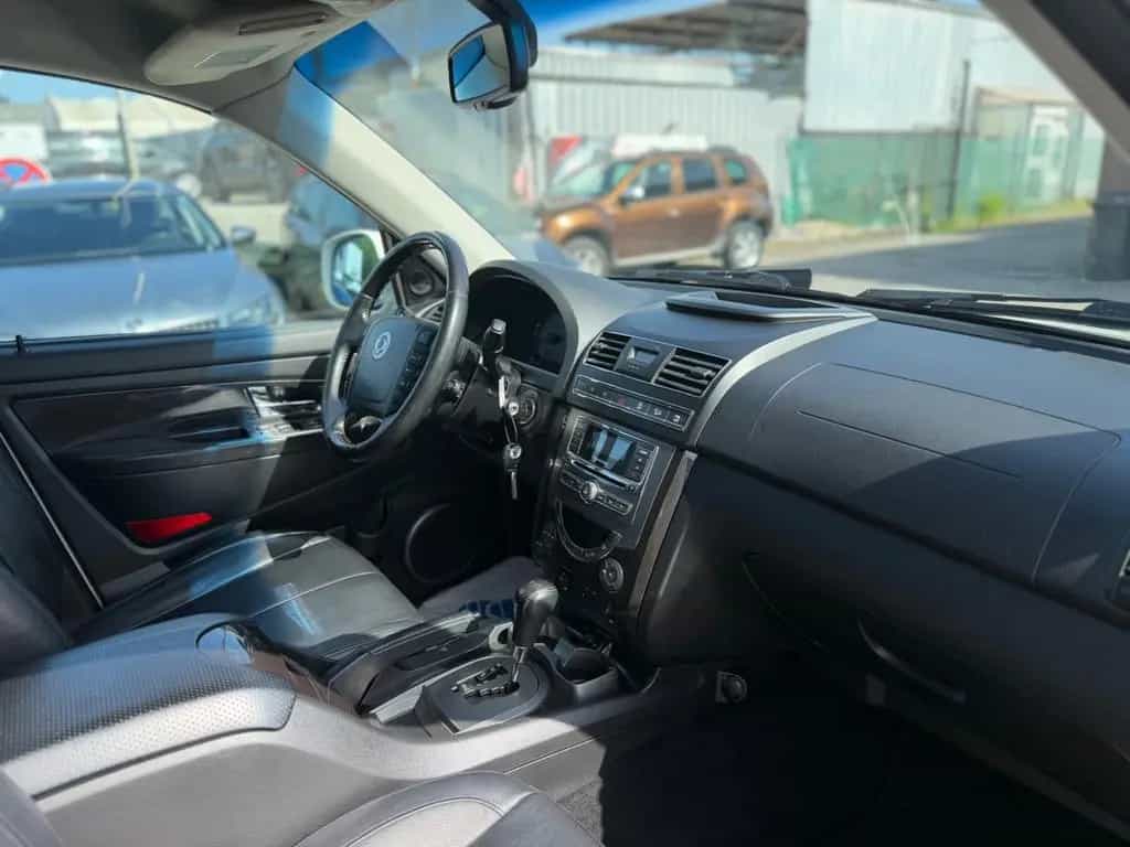 Ssangyong REXTON Rexton W Sapphire 4WD (7 Sitze) 05/2015-photo-16