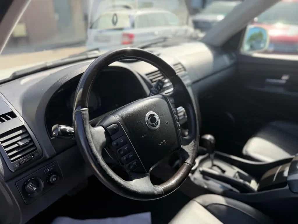 Ssangyong REXTON Rexton W Sapphire 4WD (7 Sitze) 05/2015-photo-22