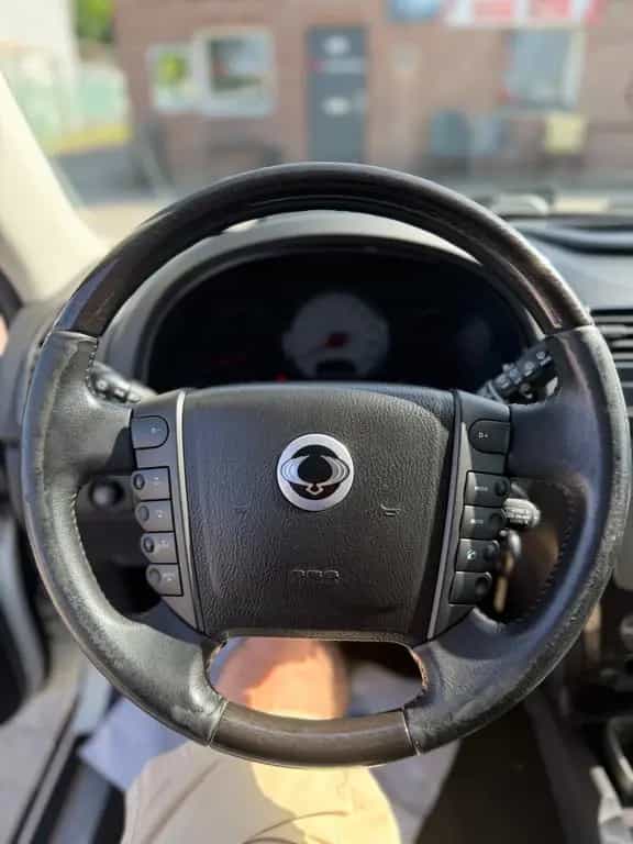 Ssangyong REXTON Rexton W Sapphire 4WD (7 Sitze) 05/2015-photo-24