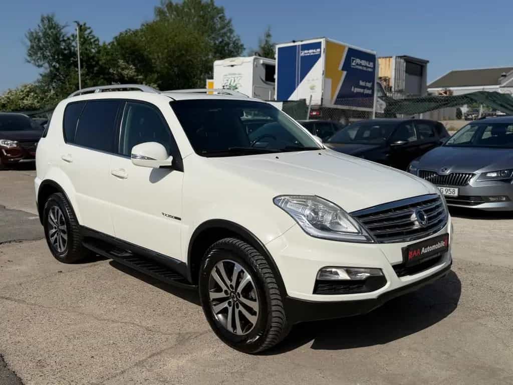 Ssangyong REXTON Rexton W Sapphire 4WD (7 Sitze) 05/2015-photo-7