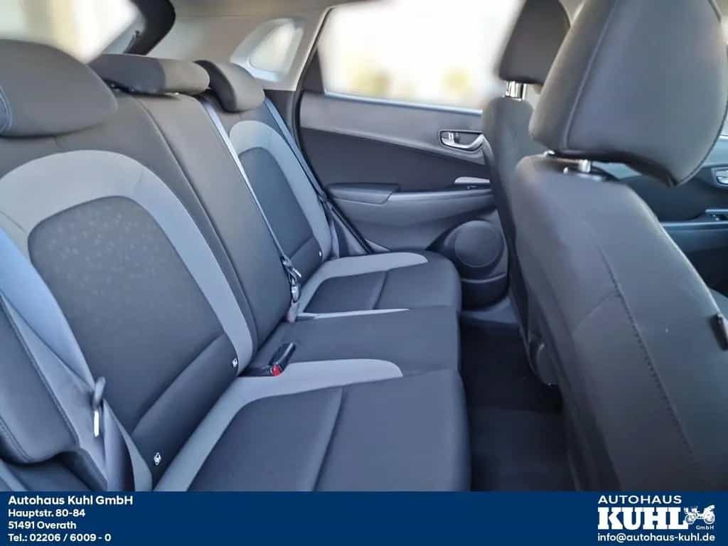 Hyundai KONA 1.6 Trend DCT AHK Navi+Voll-LED P.,Allwette 02/2020-photo-14
