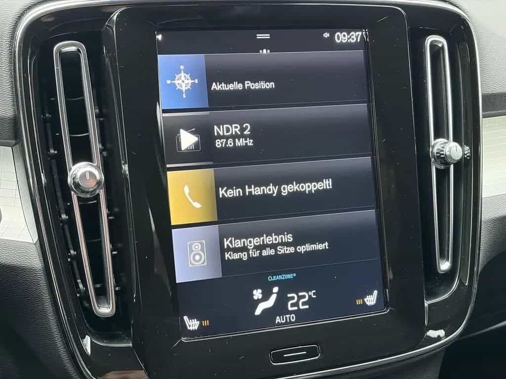 Volvo XC40 T4 Momentum Pro HARMAN/KARDON | KAMERA | NA 05/2019-photo-31