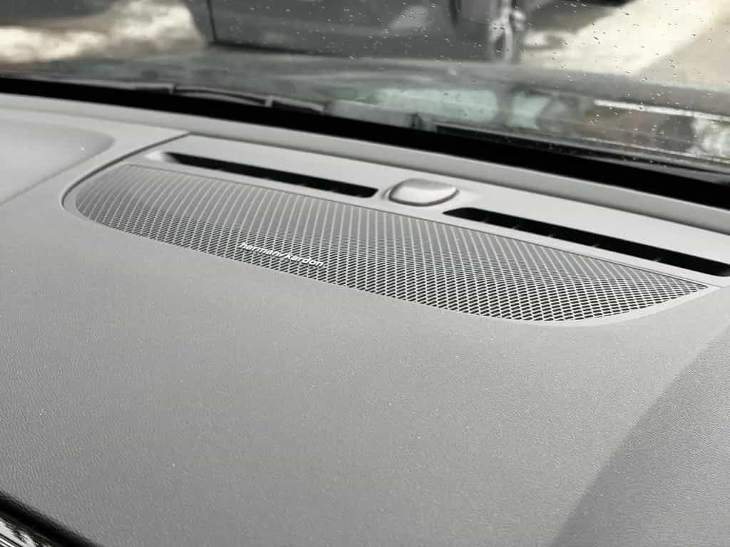 Volvo XC40 T4 Momentum Pro HARMAN/KARDON | KAMERA | NA 05/2019-photo-32