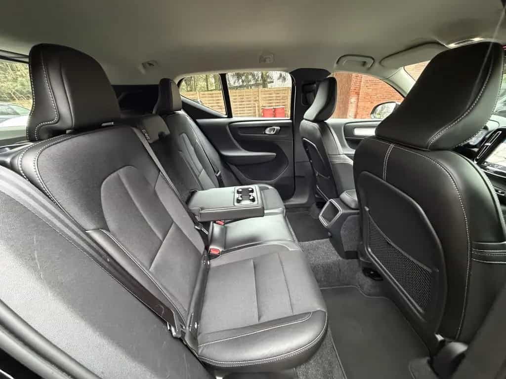 Volvo XC40 T4 Momentum Pro HARMAN/KARDON | KAMERA | NA 05/2019-photo-41