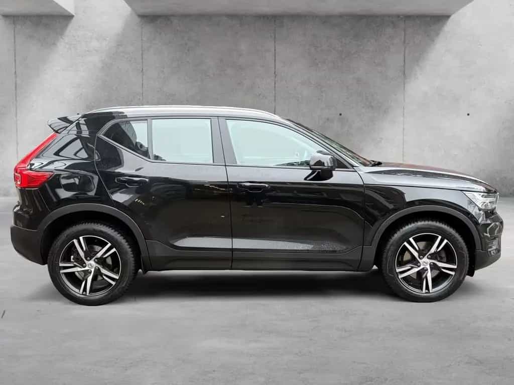Volvo XC40 T4 Momentum Pro HARMAN/KARDON | KAMERA | NA 05/2019-photo-7