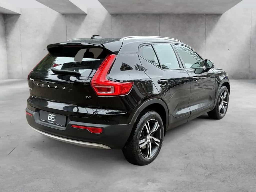Volvo XC40 T4 Momentum Pro HARMAN/KARDON | KAMERA | NA 05/2019-photo-8
