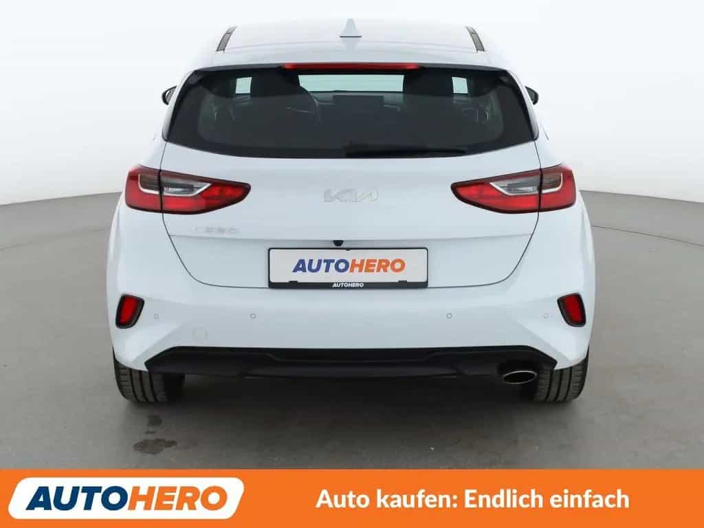 Kia cee'd / Ceed cee'd 1.0 TGDI Edition 7 01/2022-photo-4