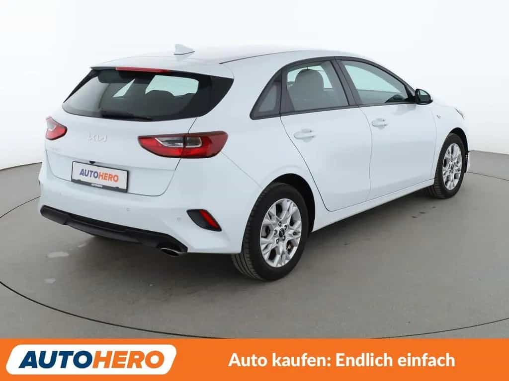 Kia cee'd / Ceed cee'd 1.0 TGDI Edition 7 01/2022-photo-5