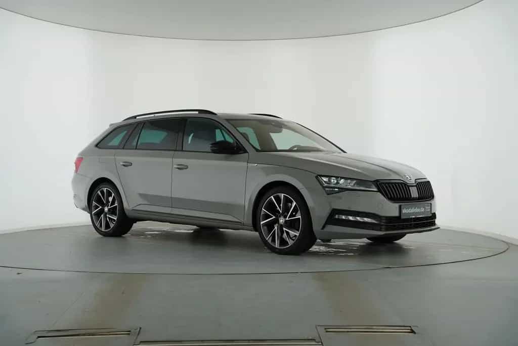 Skoda Superb C. SPORTLINE 2.0 DSG 4X4 VOLLAUSSTATTUNG 05/2020-photo-3