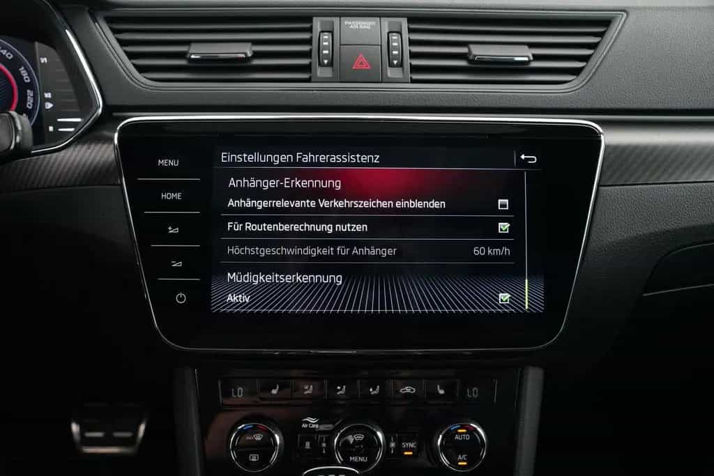 Skoda Superb C. SPORTLINE 2.0 DSG 4X4 VOLLAUSSTATTUNG 05/2020-photo-31