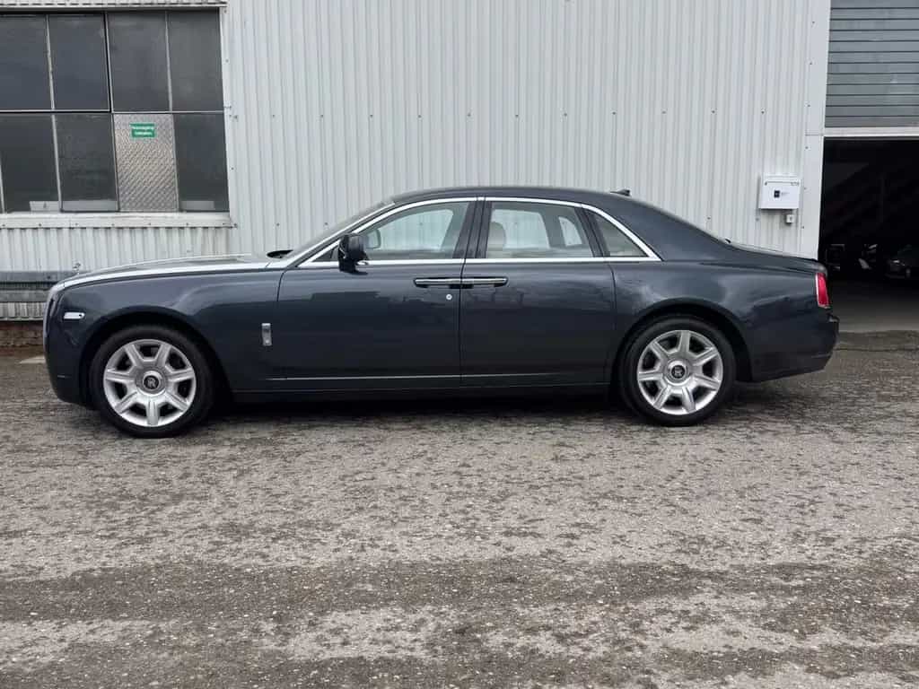 Rolls-Royce Ghost 01/2011-photo-1