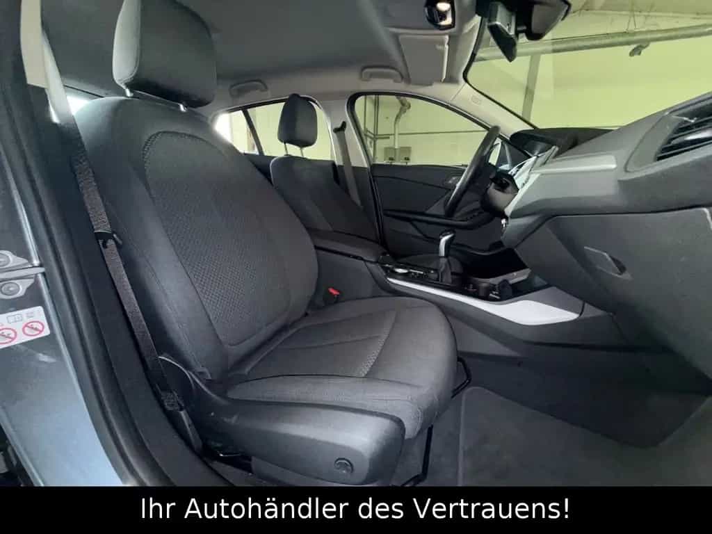 BMW 118 i Advantage*NAVI*CarPlay*PDC*Tempomat 08/2020-photo-11