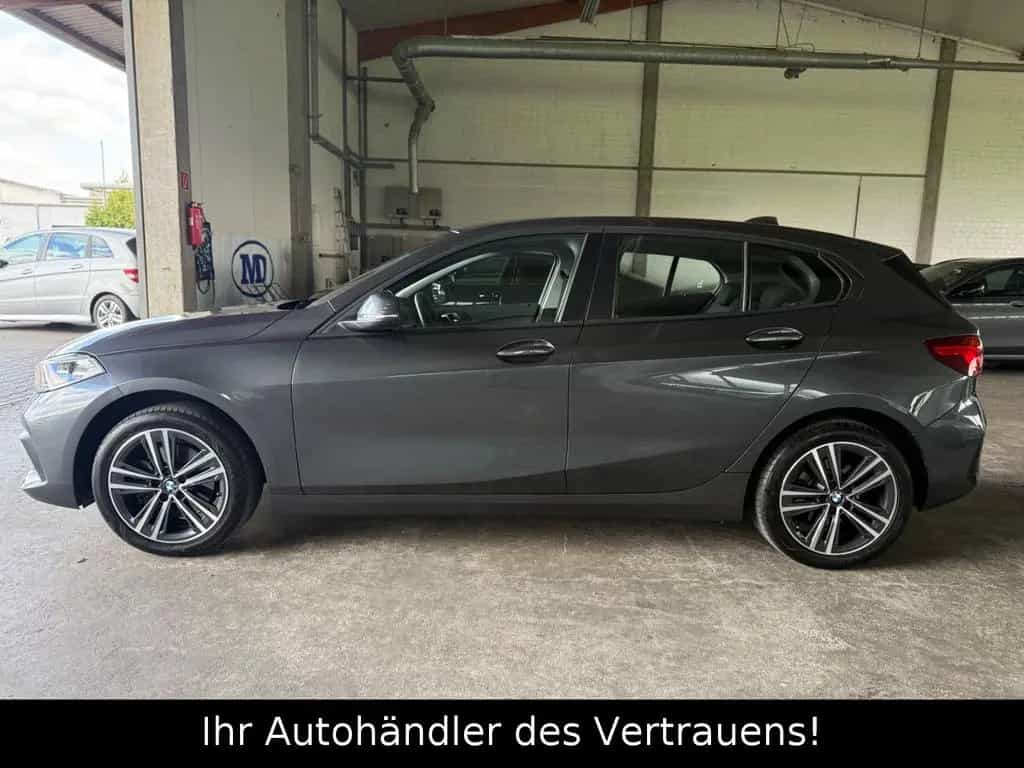 BMW 118 i Advantage*NAVI*CarPlay*PDC*Tempomat 08/2020-photo-4