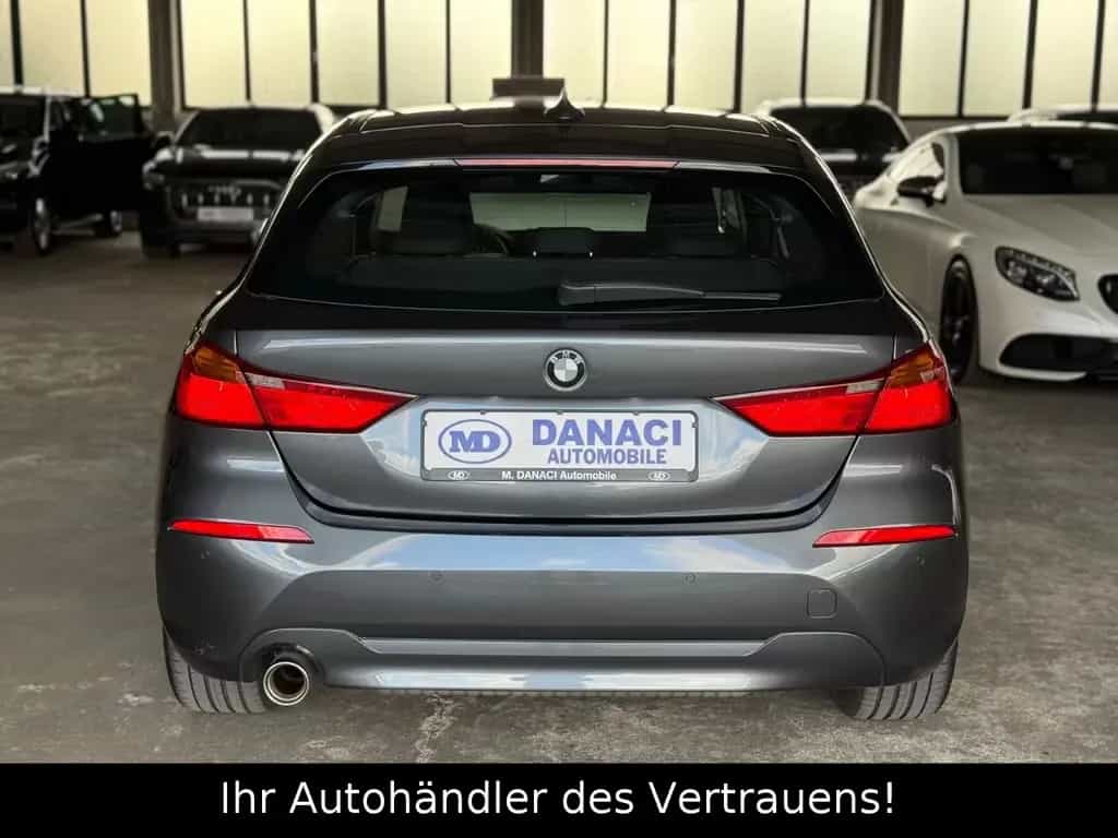 BMW 118 i Advantage*NAVI*CarPlay*PDC*Tempomat 08/2020-photo-7