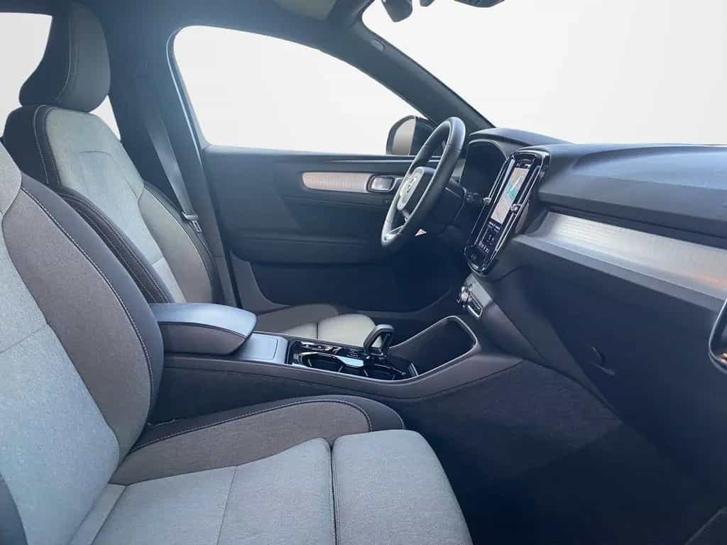 Volvo XC40 B4 Plus Dark AHK*LED*Navi*SHZ*Winterp.*Kam. 04/2023-photo-11
