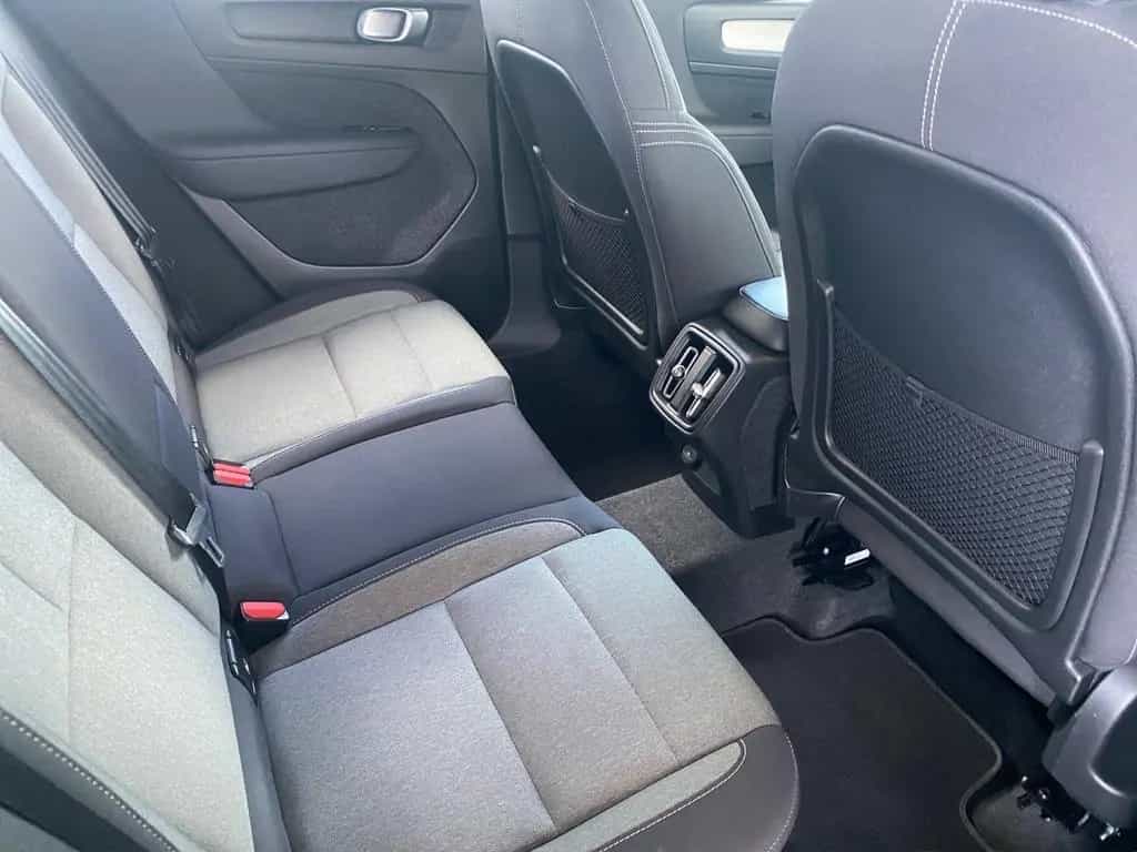 Volvo XC40 B4 Plus Dark AHK*LED*Navi*SHZ*Winterp.*Kam. 04/2023-photo-12