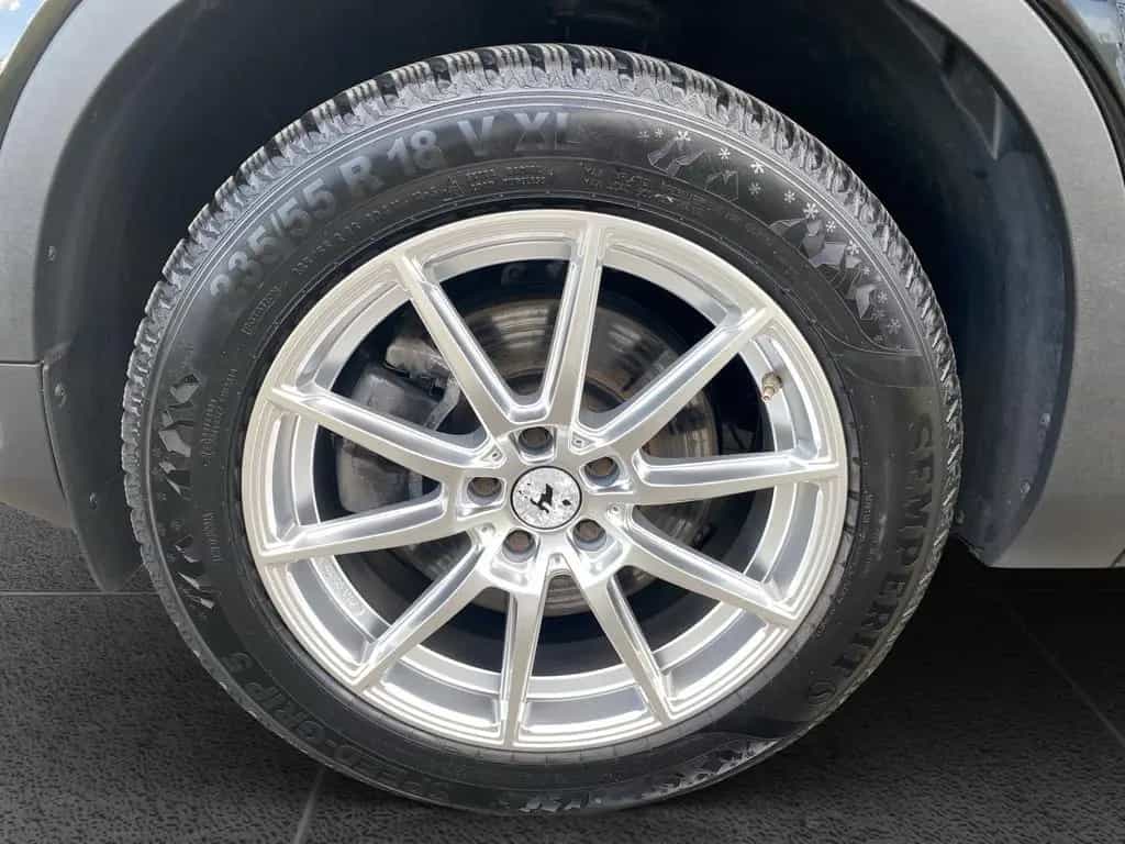 Volvo XC40 B4 Plus Dark AHK*LED*Navi*SHZ*Winterp.*Kam. 04/2023-photo-14