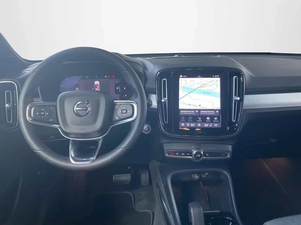 Volvo XC40 B4 Plus Dark AHK*LED*Navi*SHZ*Winterp.*Kam. 04/2023-photo-7
