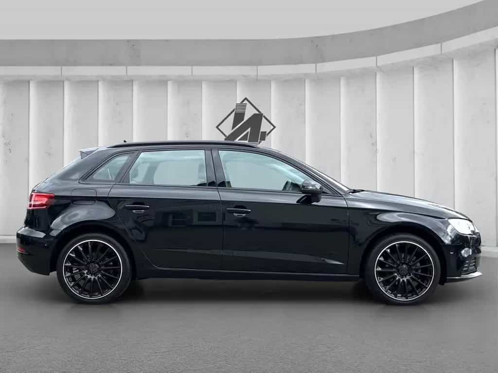 Audi A3 *Sportback*35 TFSI*SHZ*NAVI*Kamera*PDC*Xenon* 05/2020-photo-1