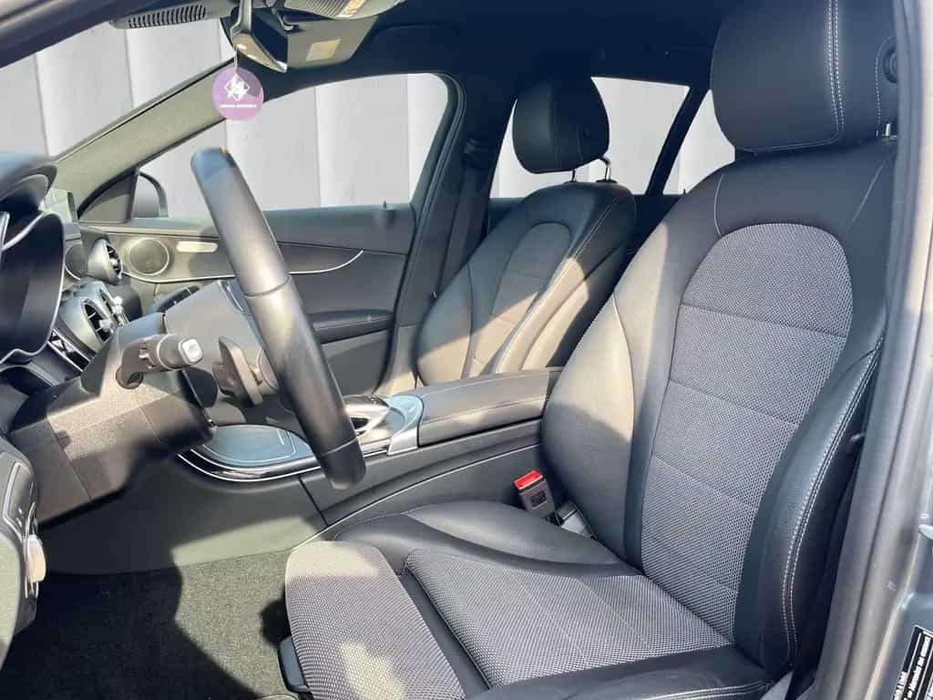 Mercedes-Benz C 300 T*Night-Paket*LED*360°-Cam*SHZ* 07/2019-photo-12