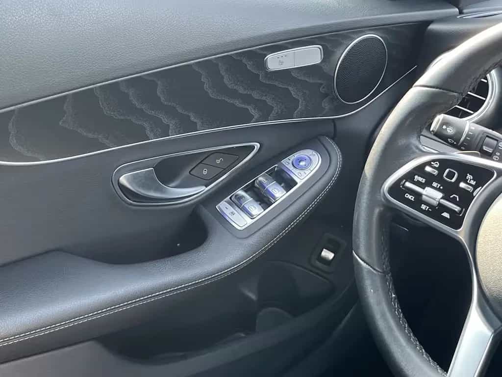Mercedes-Benz C 300 T*Night-Paket*LED*360°-Cam*SHZ* 07/2019-photo-25