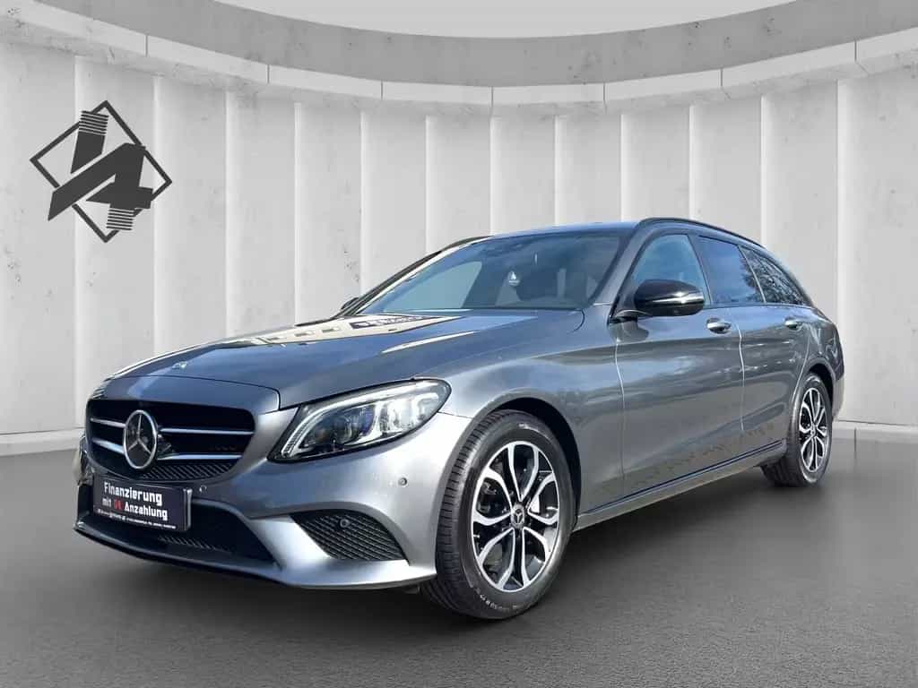 Mercedes-Benz C 300 T*Night-Paket*LED*360°-Cam*SHZ* 07/2019-photo-8