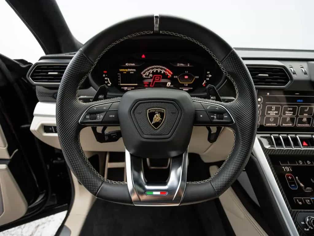 Lamborghini Urus MY20 03/2020-photo-18