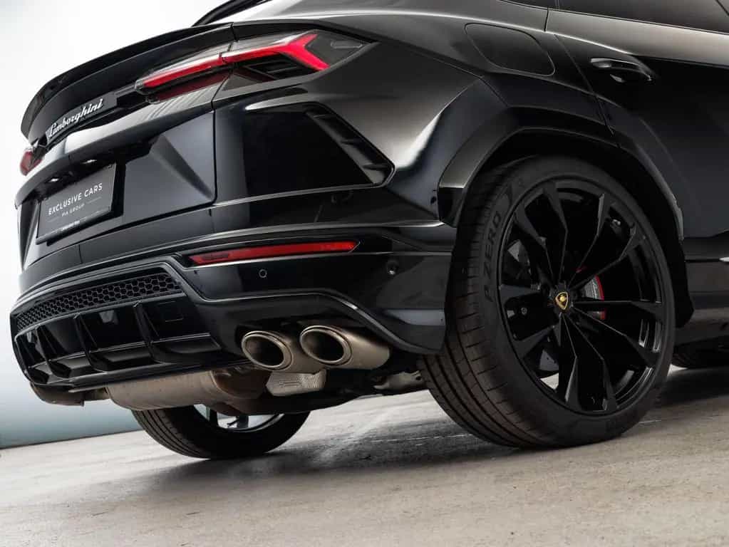 Lamborghini Urus MY20 03/2020-photo-9
