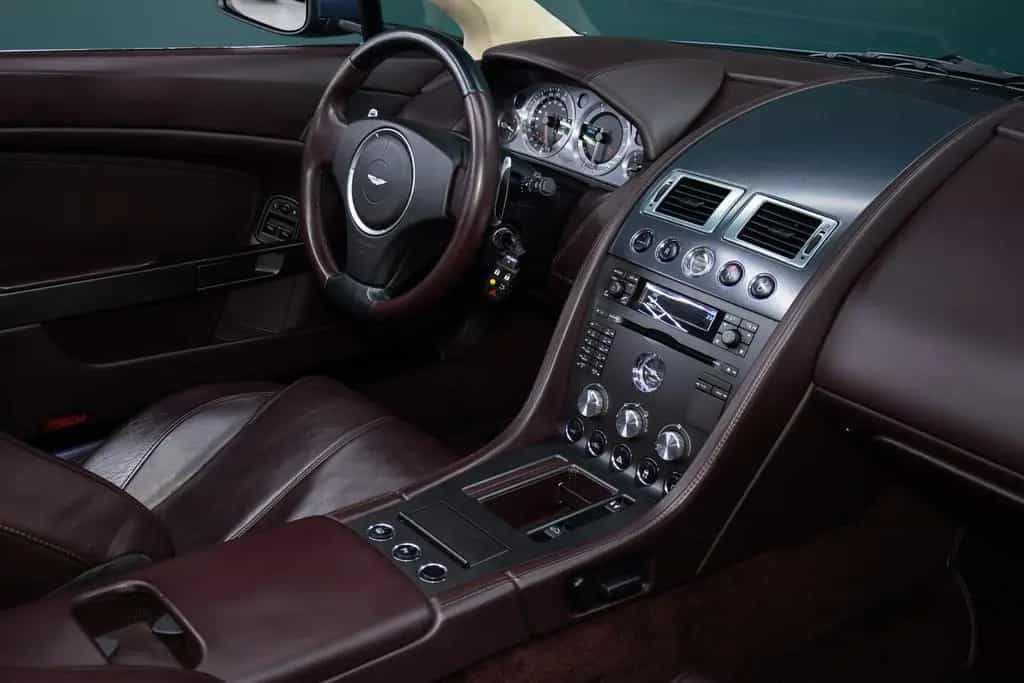 Aston Martin V8 Vantage Roadster 4.3L | Doppelkupplung 03/2007-photo-18