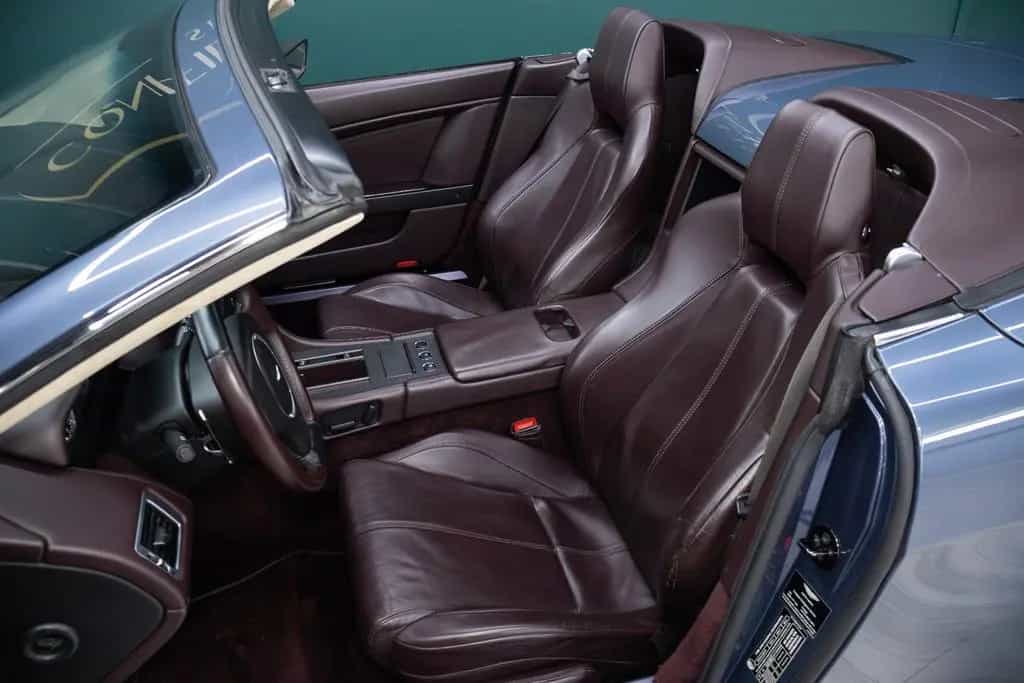 Aston Martin V8 Vantage Roadster 4.3L | Doppelkupplung 03/2007-photo-19