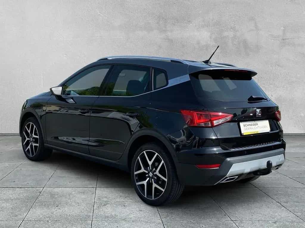 Seat Arona FR 1.5 TSI AHK+LED+NAVI+KLIMA+PARKLENK+SHZ 07/2018-photo-2