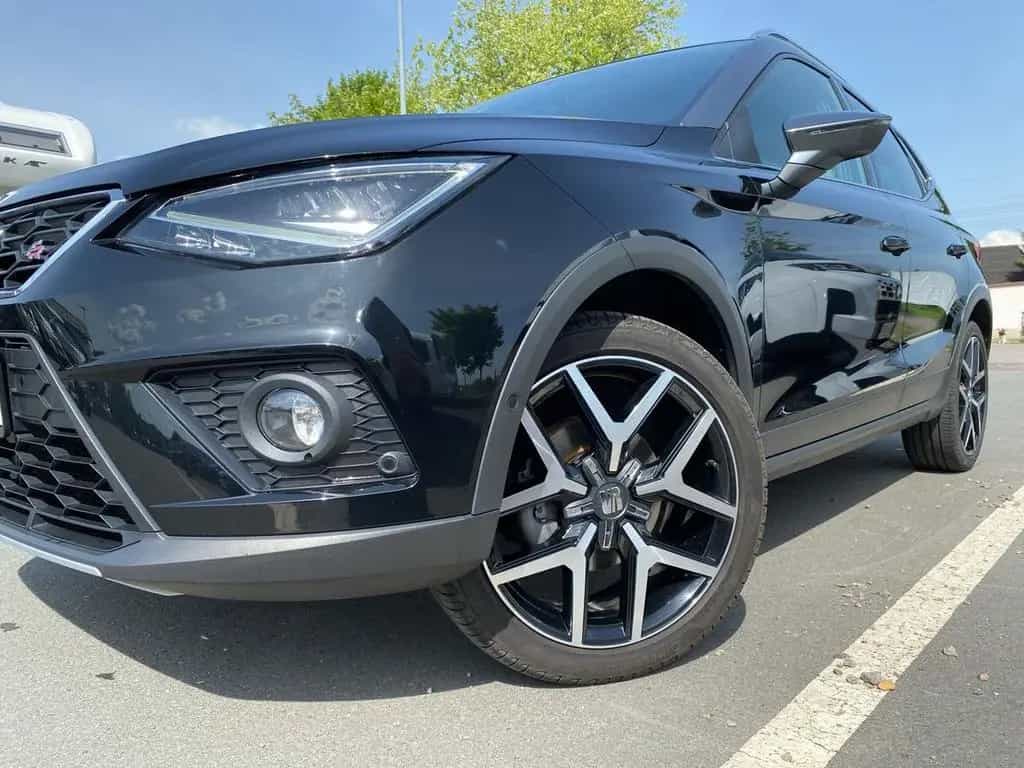 Seat Arona FR 1.5 TSI AHK+LED+NAVI+KLIMA+PARKLENK+SHZ 07/2018-photo-23
