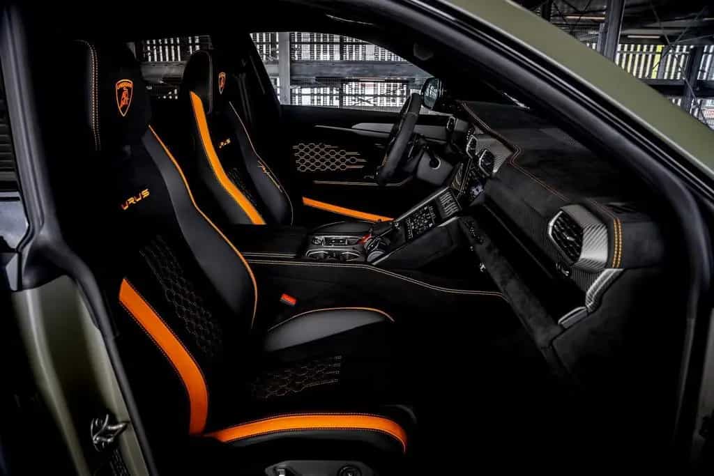 Lamborghini Urus PERFORMANTE |ADAS+|B&O|CARBON|AKRAPOVIC|PPF 05/2024-photo-26