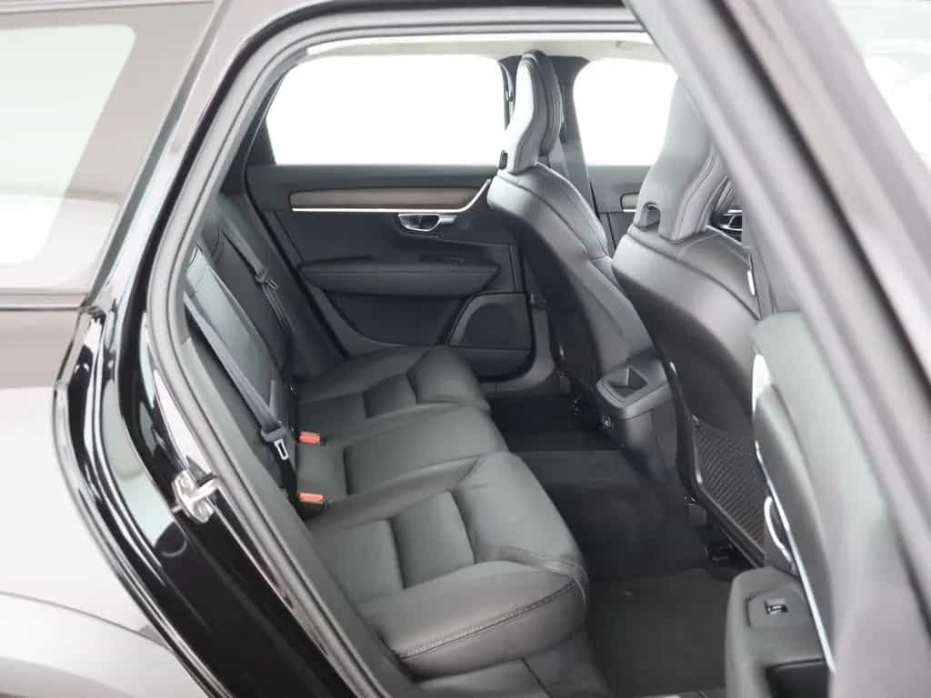 Volvo V90 Cross Country D5 AWD Pro Licht-Paket Kamera 12/2019-photo-14