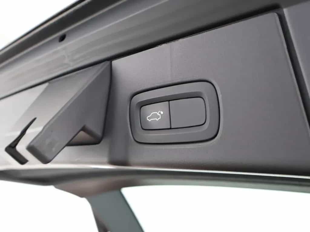 Volvo V90 Cross Country D5 AWD Pro Licht-Paket Kamera 12/2019-photo-21