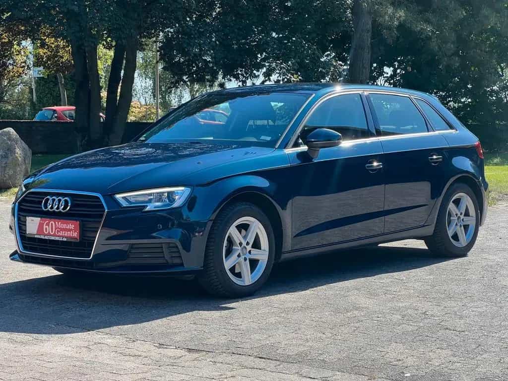 Audi A3 Sportback basis 08/2018-photo-1
